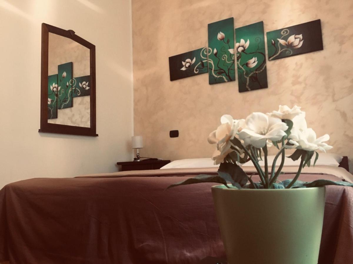 B&B Alloggio Maria Napoli Esterno foto