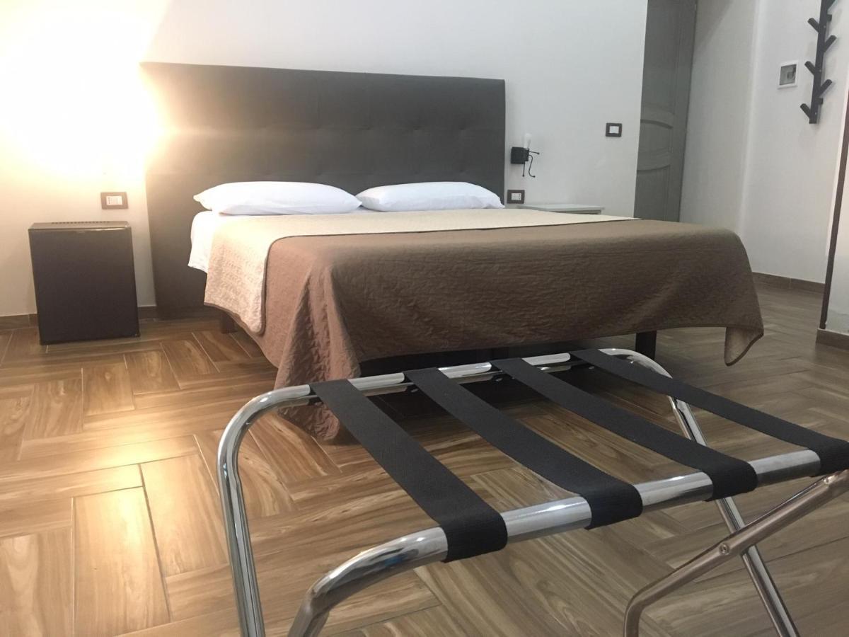 B&B Alloggio Maria Napoli Esterno foto