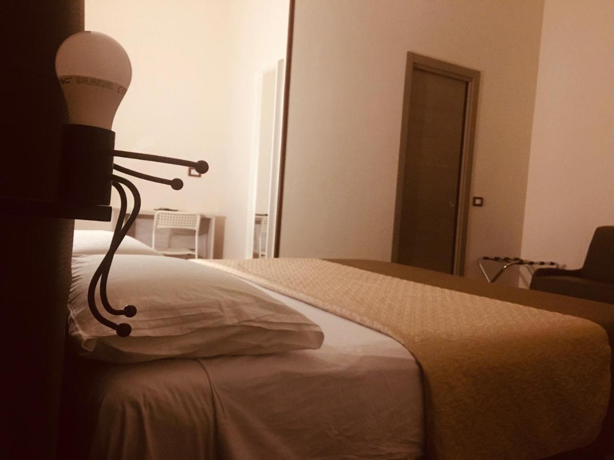 B&B Alloggio Maria Napoli Esterno foto
