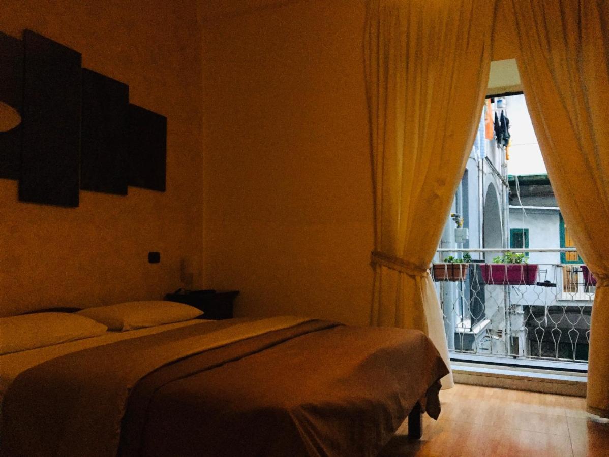 B&B Alloggio Maria Napoli Esterno foto