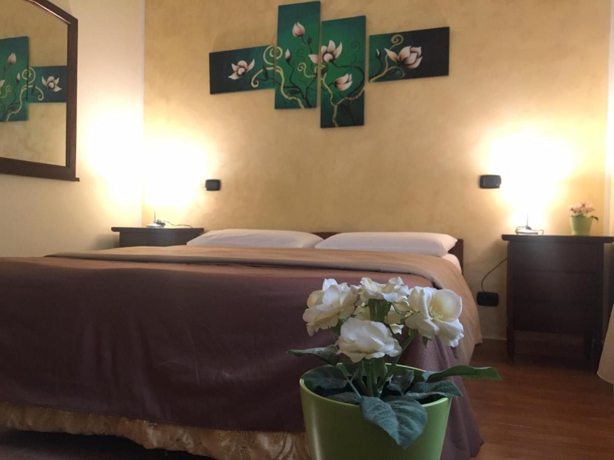 B&B Alloggio Maria Napoli Esterno foto