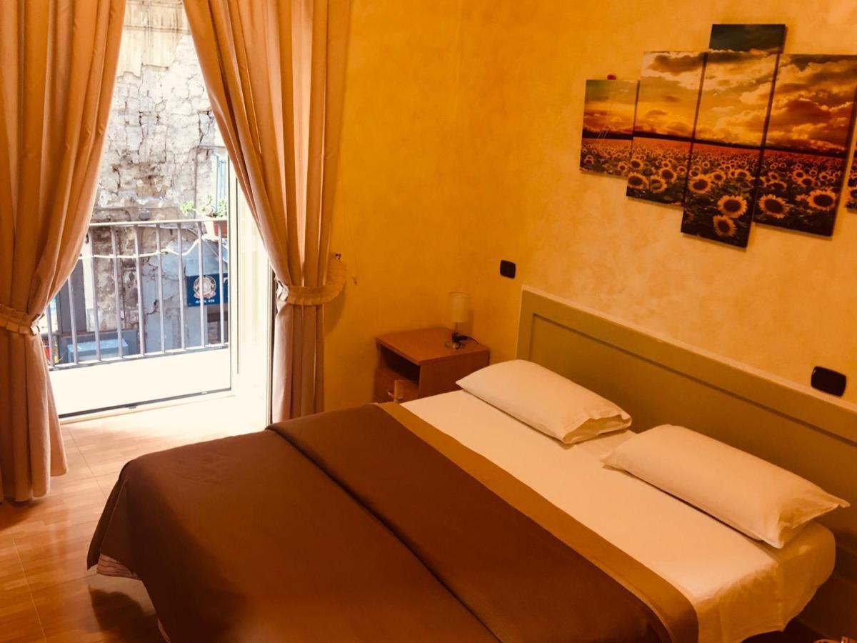 B&B Alloggio Maria Napoli Esterno foto