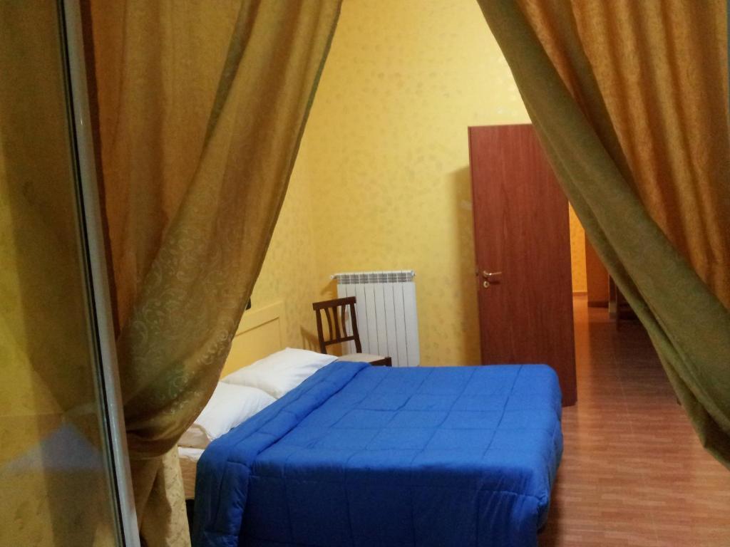 B&B Alloggio Maria Napoli Camera foto